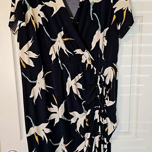 Navy blue modest floral print maxi dress. Very classy